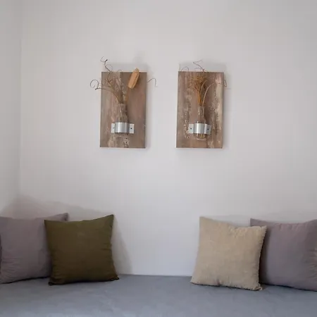 Helmos Premium Apartamento Naxos City